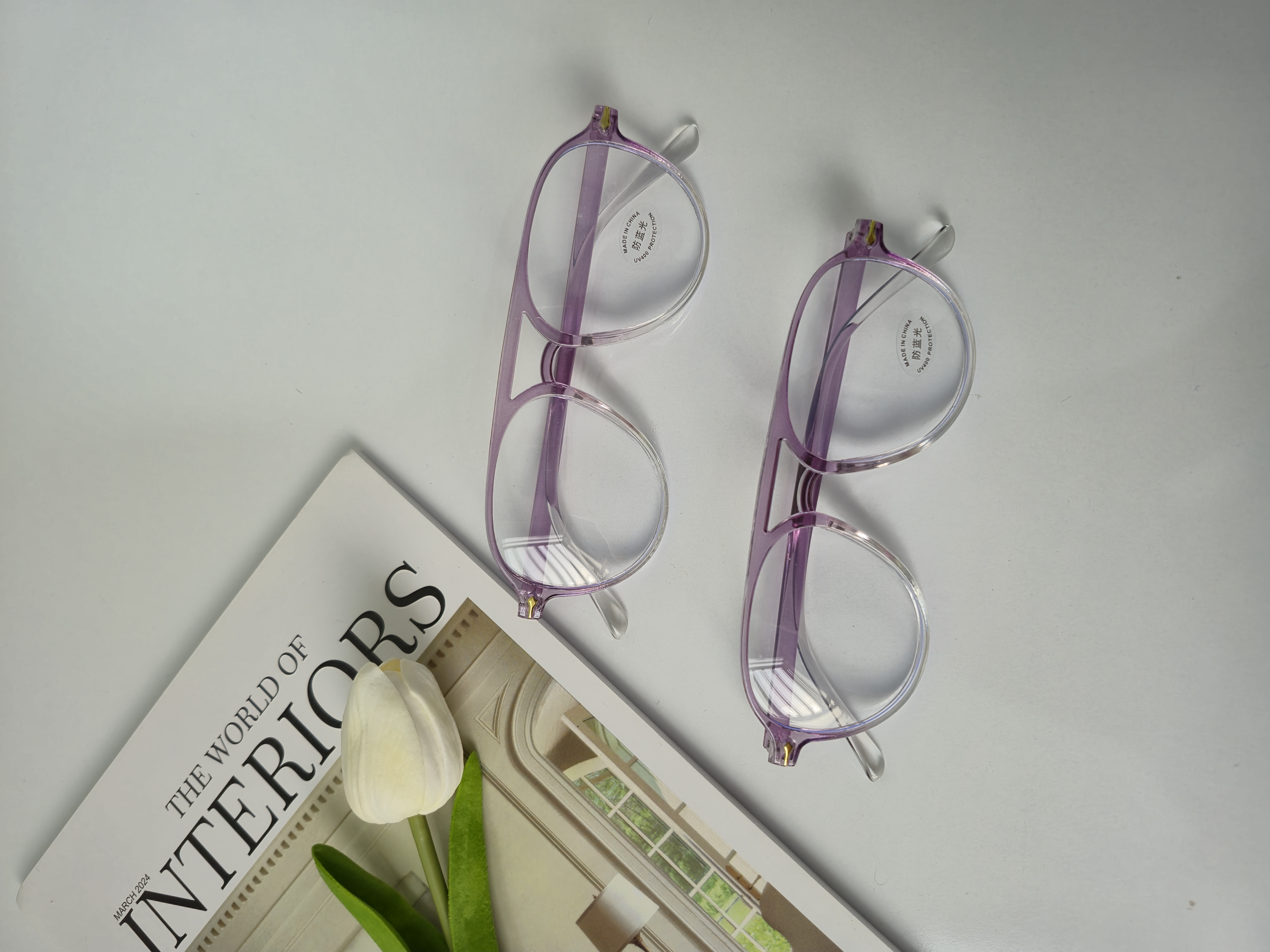 عینک بلوکات ترند با کاور پلاستیکی با ارسال رایگان 🎁