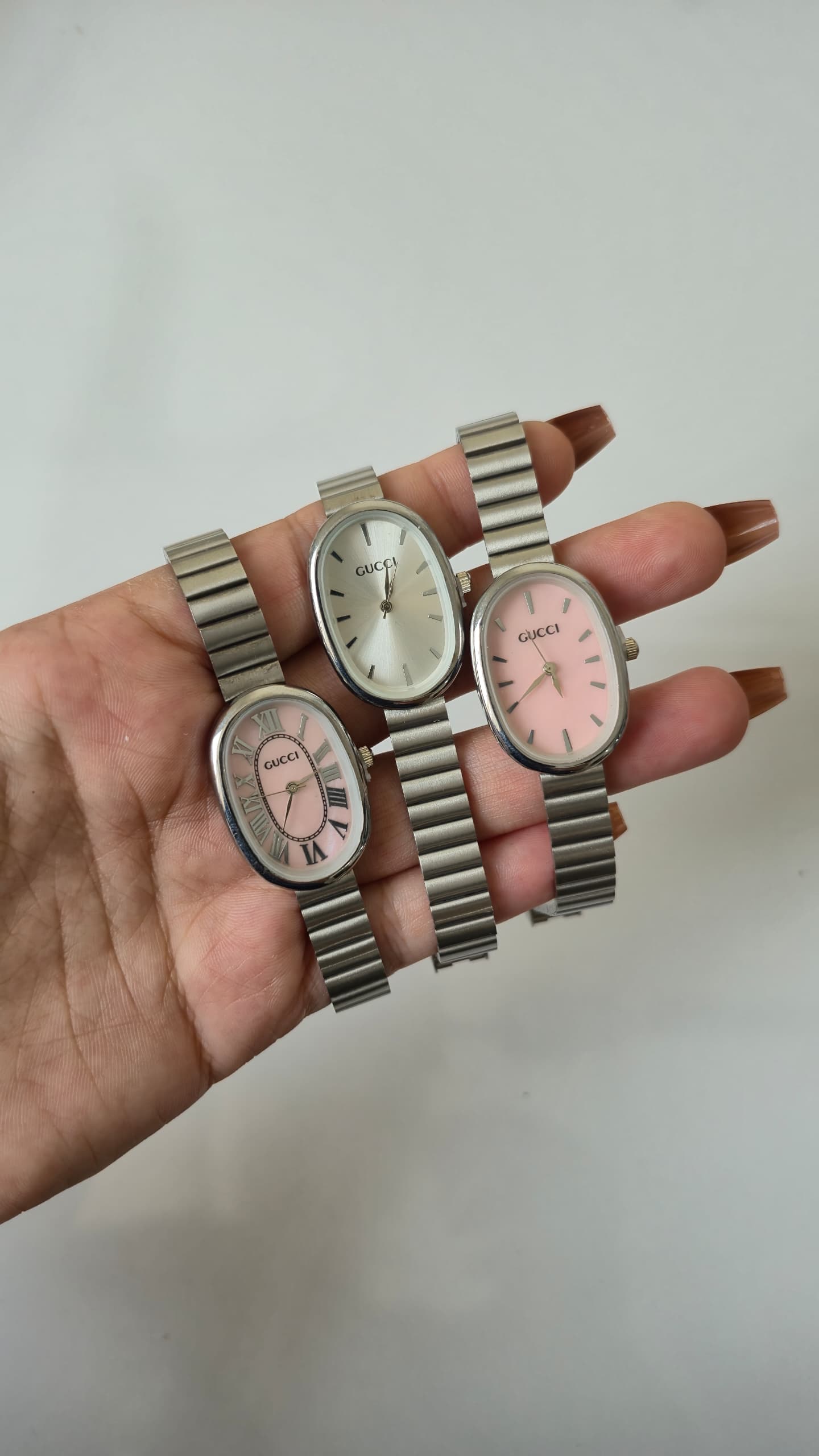 ساعت زنانه گوچی صفحه بیضی شیک و باکیفیت