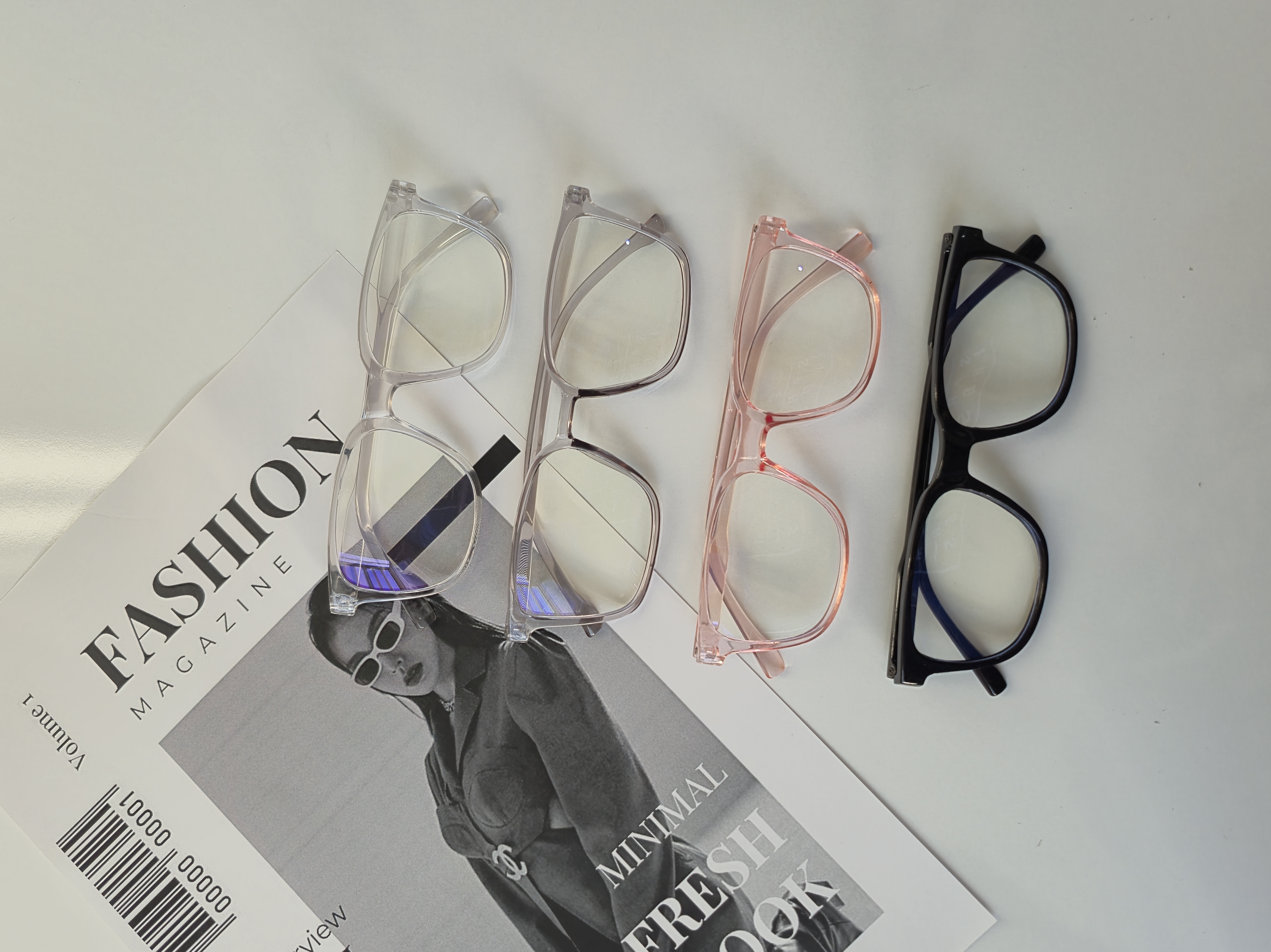 عینک بلوکات مربعی اسپورت با ارسال رایگان 🎁