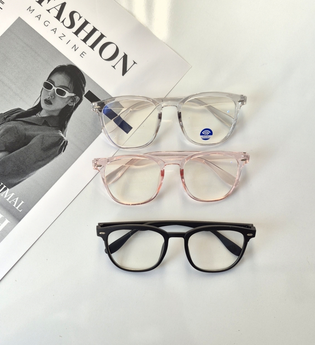 عینک بلوکات مربعی گوشه گرد اسپورت با ارسال رایگان 🎁