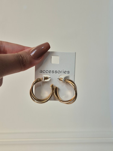 گوشواره زنانه طلایی و شیک