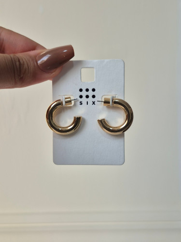 گوشواره زنانه طلایی گرد و جذاب