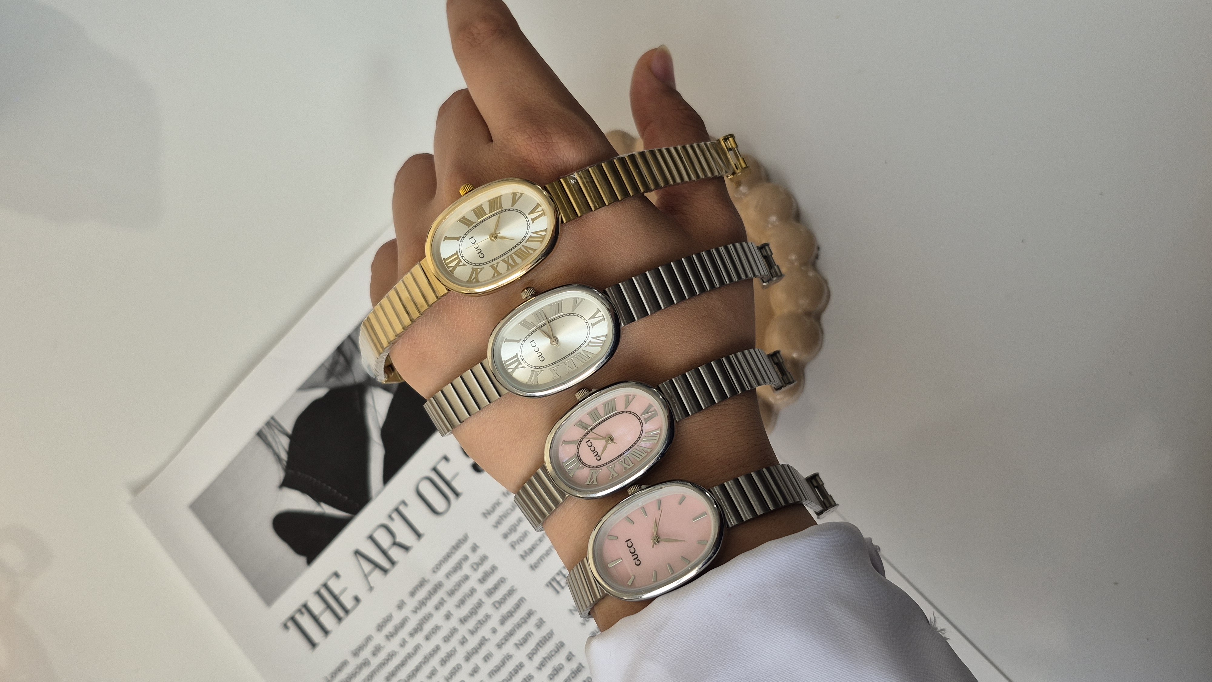 ساعت زنانه گوچی صفحه بیضی شیک و باکیفیت