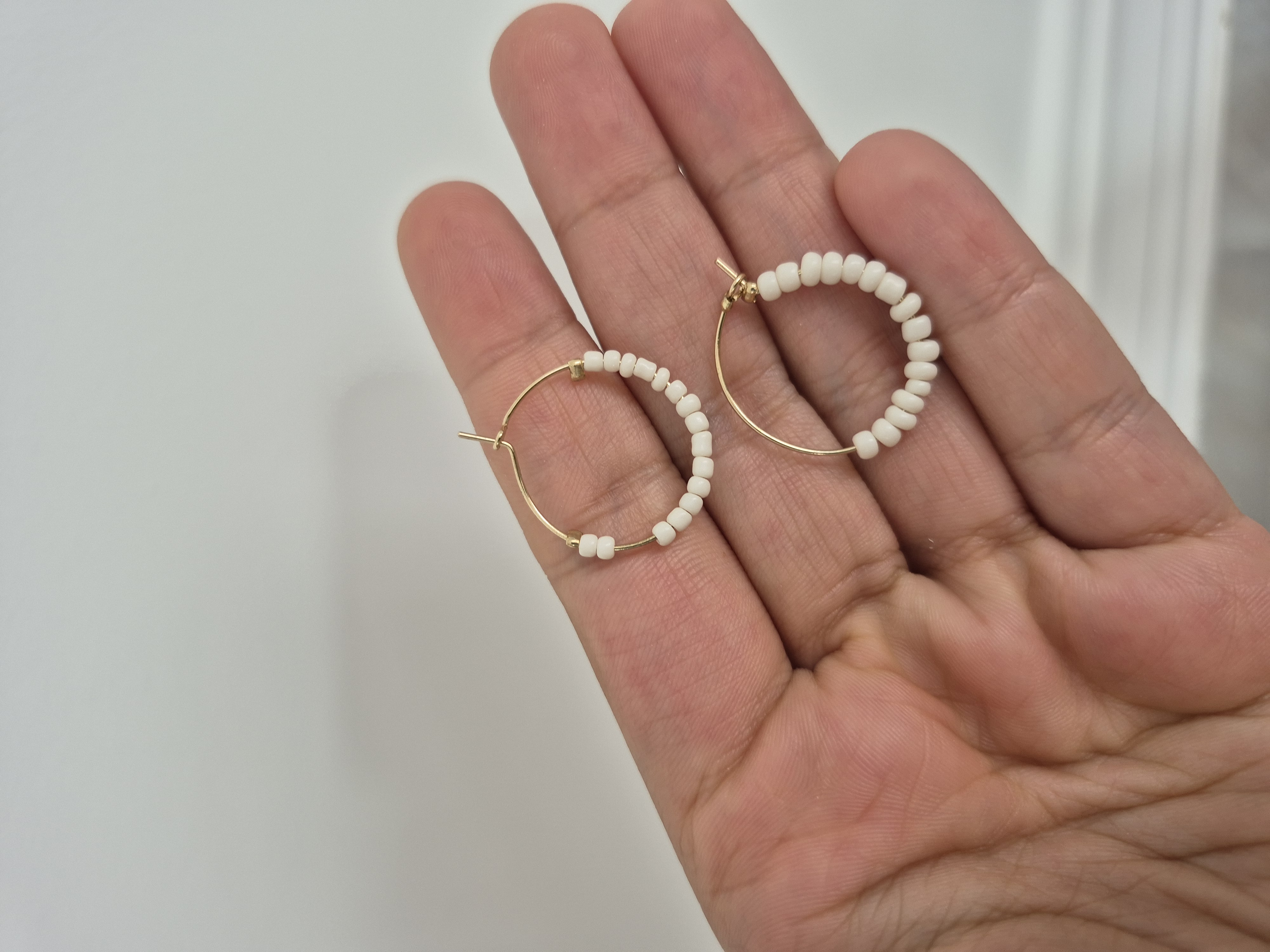 گوشواره زنانه مدل حلقه ای رنگی ۲